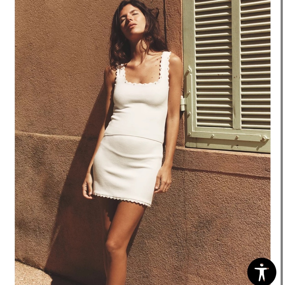 Zara pearl mini skirt